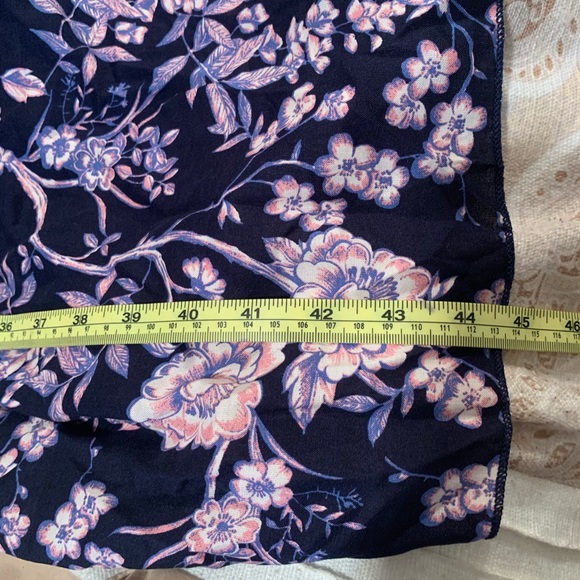 NWOT lularoe cardigan/cover up overlay - Picture 4 of 4